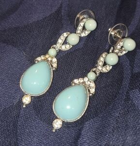 Vintage Victorian costume jewelry dangle earrings blue silver stone pierced ears